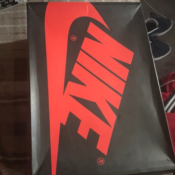 1985 air Jordan 1 - Picture 1 of 6